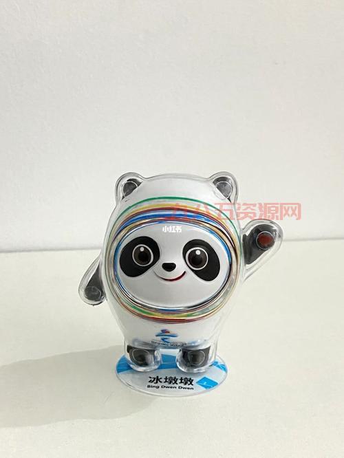 冰墩墩手办限量发售，收藏冬奥纪念佳品！