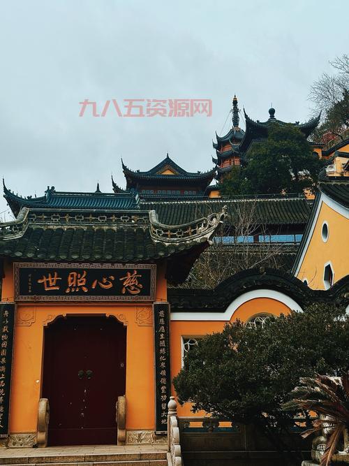 现实中的金山寺在哪？镇江市揭秘！
