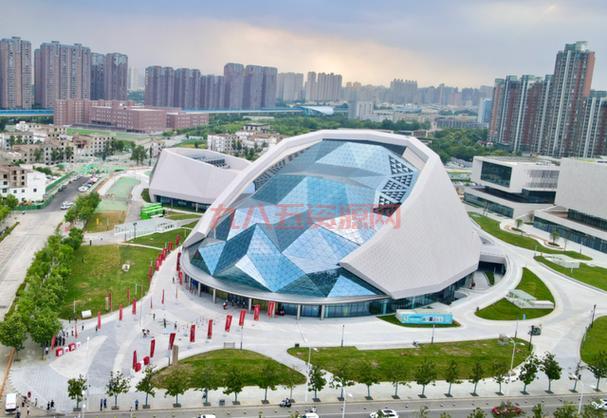 什么是facto？揭开它在语言和文化中的神秘面纱