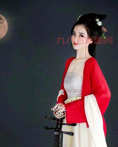烈焰舞娘火盆：仲夏火焰节必备，350燃烧之花兑换